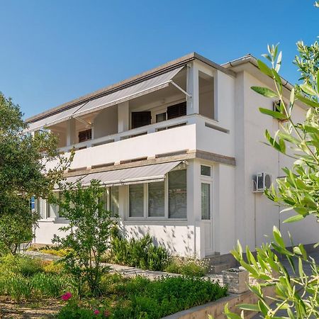 Apartments Meri Башка Экстерьер фото